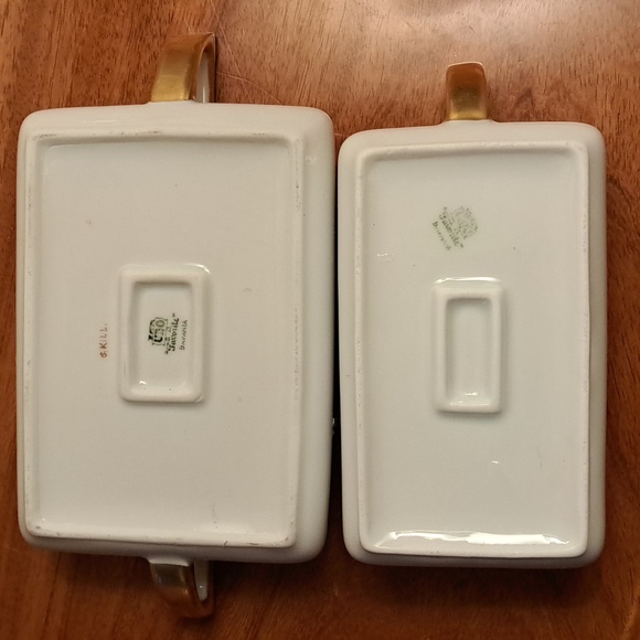 Bavarian hand painted sugar creamer with lid  smaller size   excellent condition - Picture 4 of 8